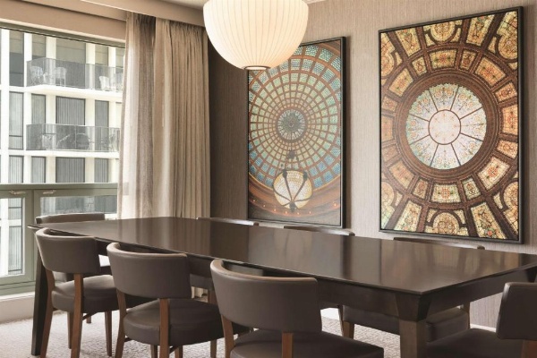 Hilton Chicago/Magnificent Mile Suites image 21